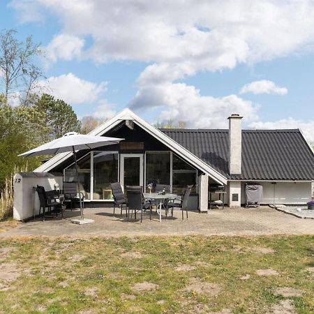 Holiday Home Arnfin - 160M From The Sea In Lolland- Falster And Mon By Interhome Rødby Exterior foto